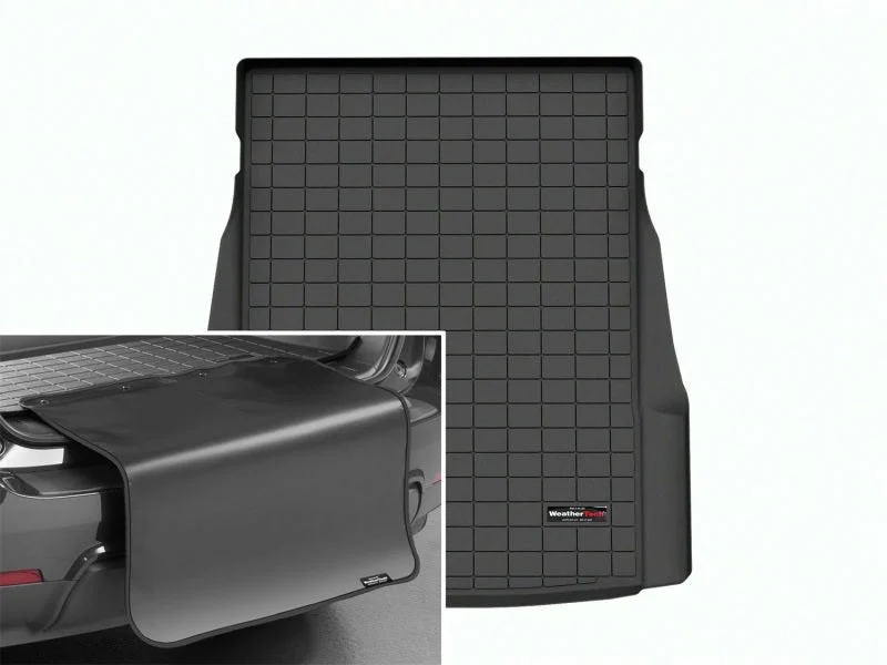 WeatherTech 2024 BMW i5 xDrive40 Cargo Liner w/Bumper Protector - Black