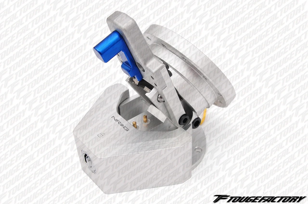NRG Quick Tilt System with Lock Hub Adapter - Silver