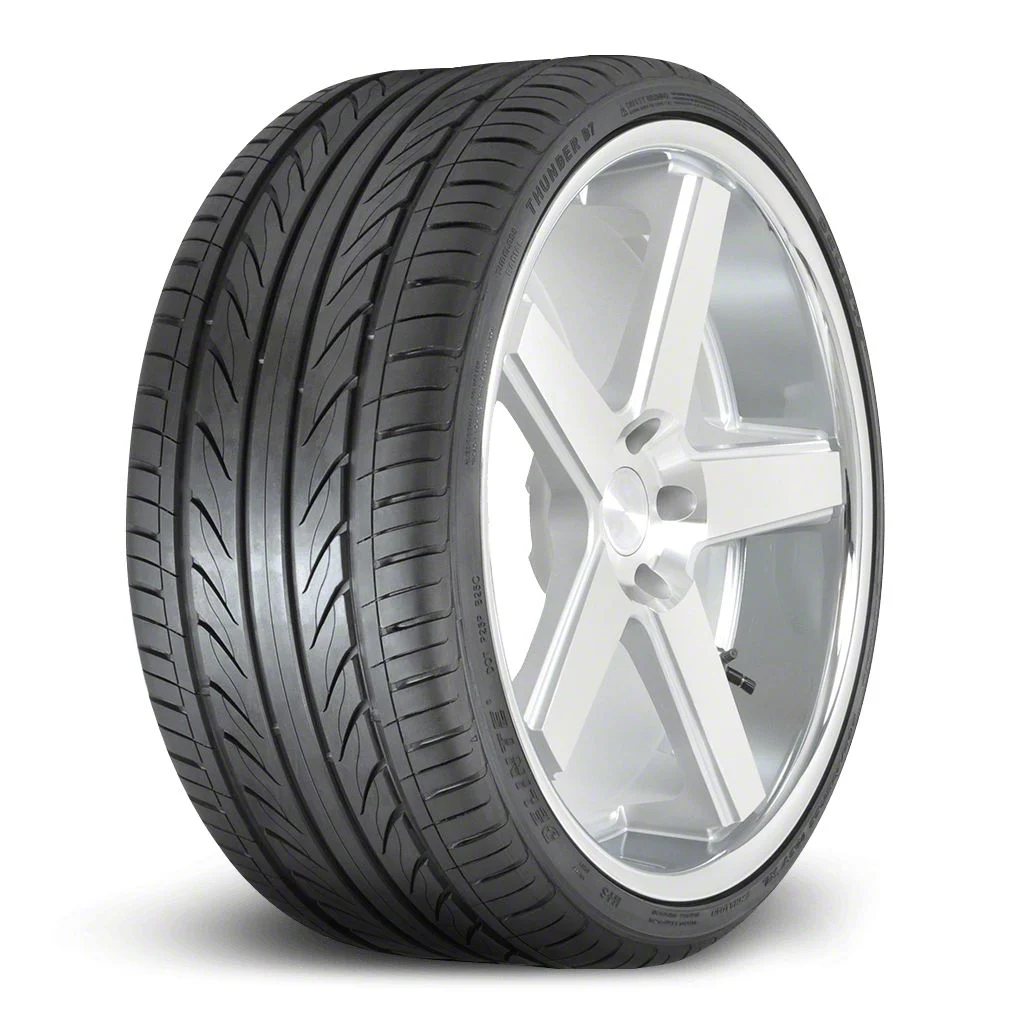 Delinte Thunder D7 All Season Tire (255/35R20)