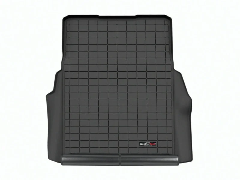 WeatherTech 2023 BMW i7 xDrive60 G70 Cargo Liner w/Bumper Protector - Black