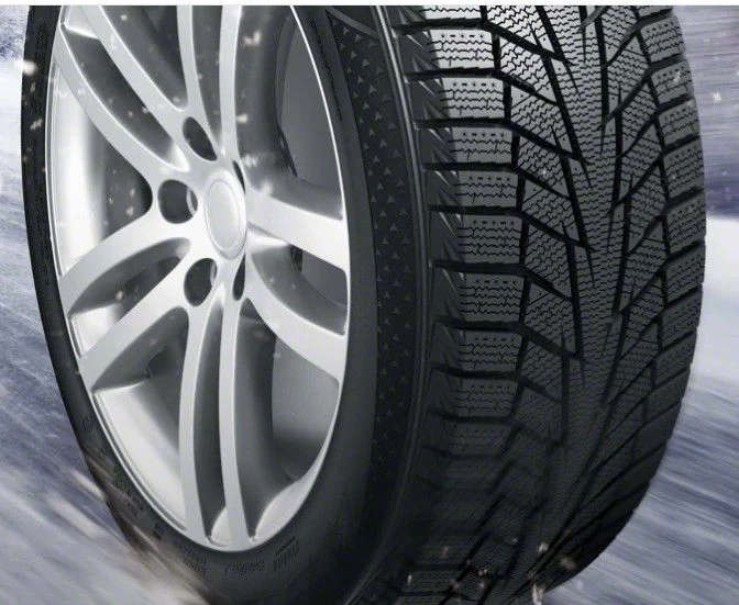 Hankook ICept iZ2 Tire (205/60R16)