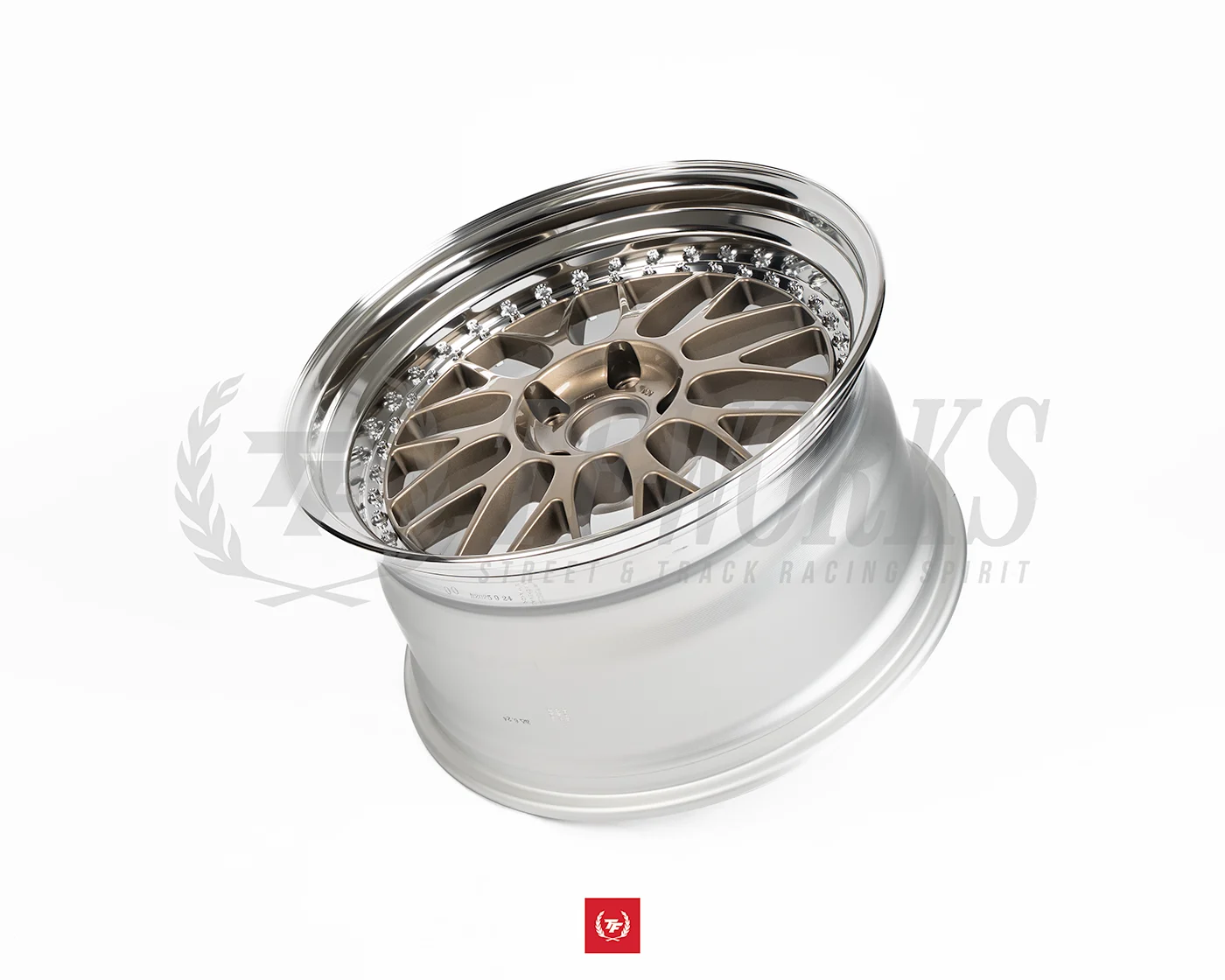 Work Meister M1 3P 19x9.5+24 / 19x10.5+30 5x120 - HPG
