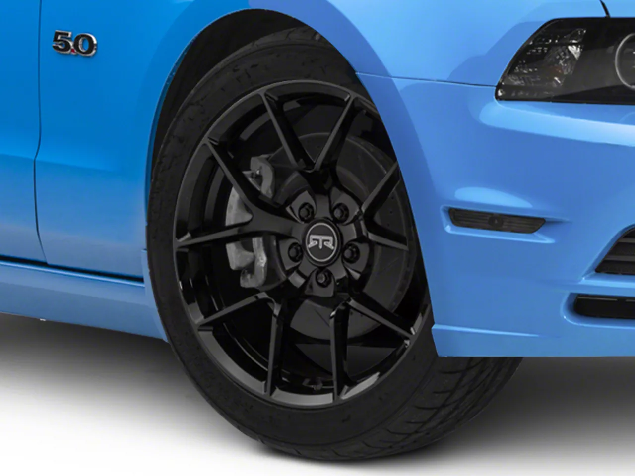 RTR Tech 5 Gloss Black Wheel; 19x9.5; 33mm Offset (10-14 Mustang)